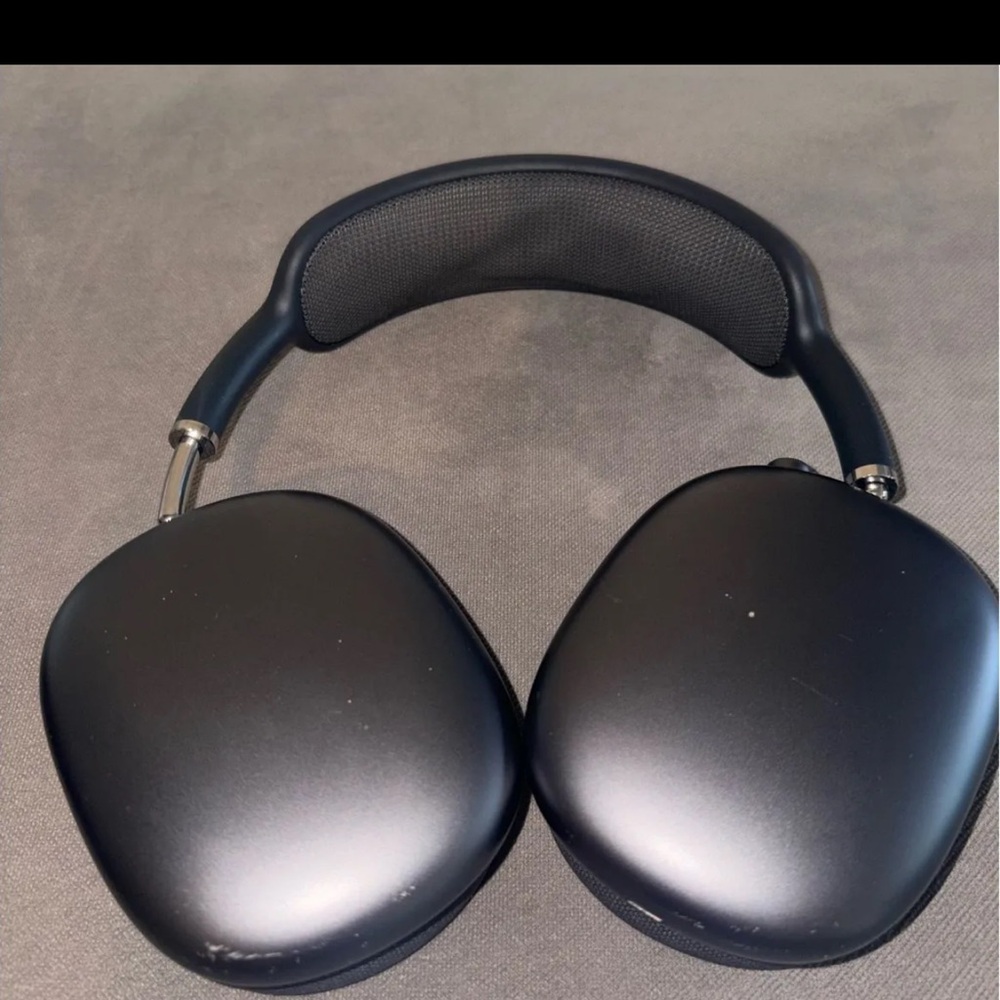 Apple Airpod Max- Black